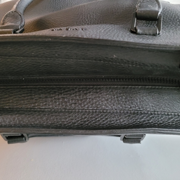 AVGVS Women's large studded handbag, 17x10x9 - Picture 6 of 6